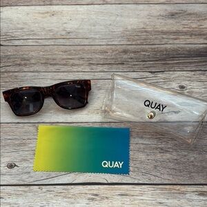 NEW Quay Tortoise Shell Makin Moves Polarized Sunglasses with Case